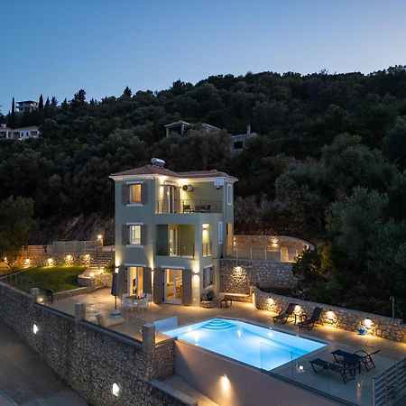 ליגיה Koumaries Villas מראה חיצוני תמונה