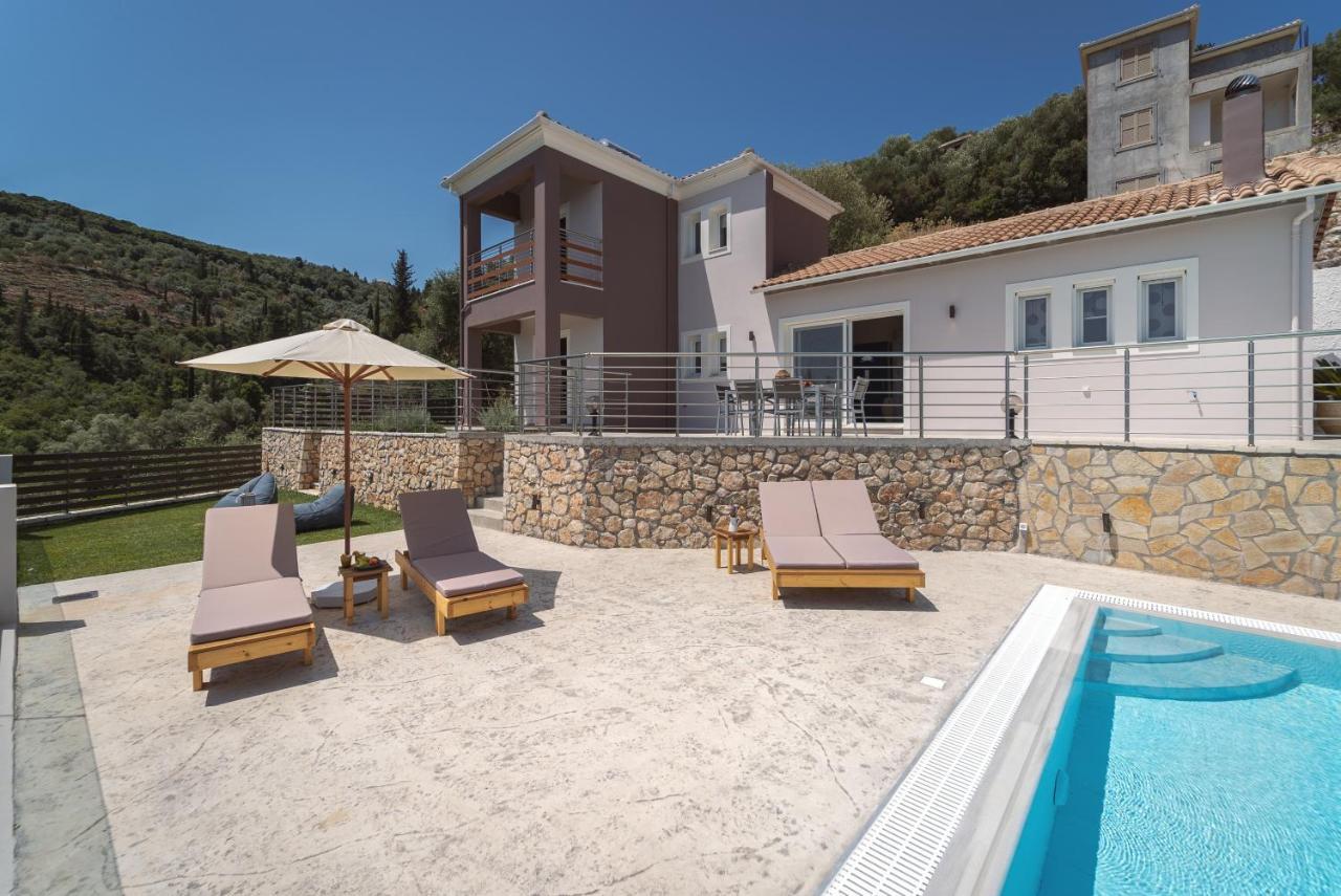 ליגיה Koumaries Villas מראה חיצוני תמונה