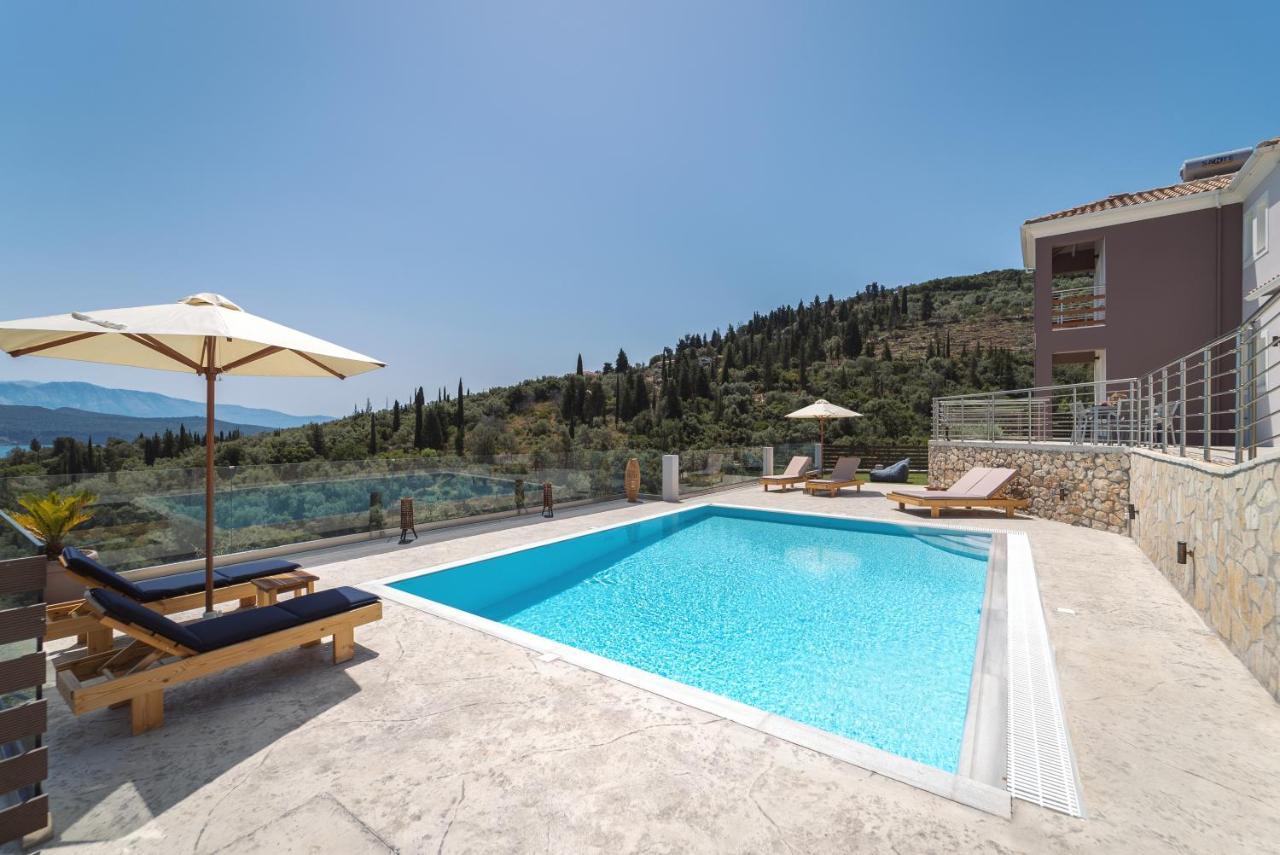ליגיה Koumaries Villas מראה חיצוני תמונה