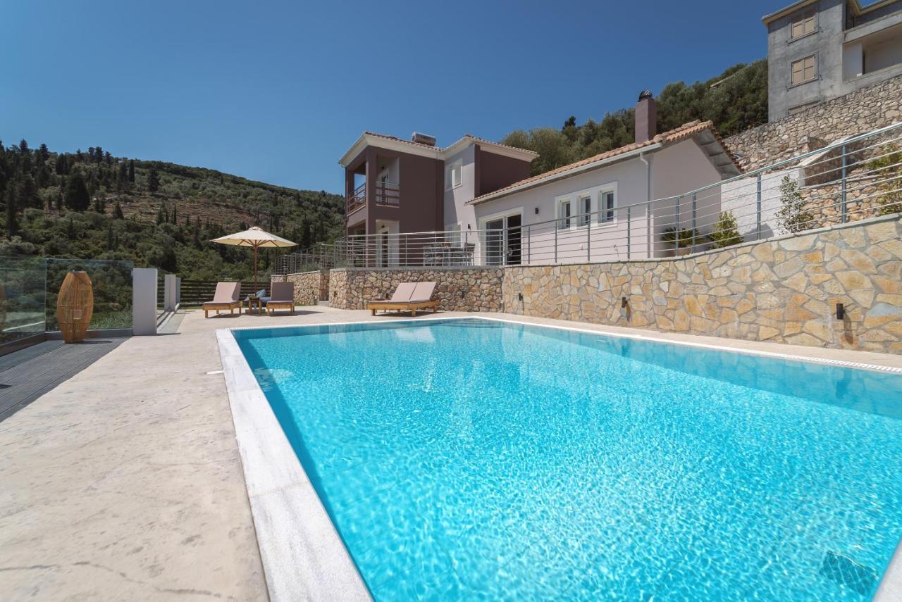 ליגיה Koumaries Villas מראה חיצוני תמונה