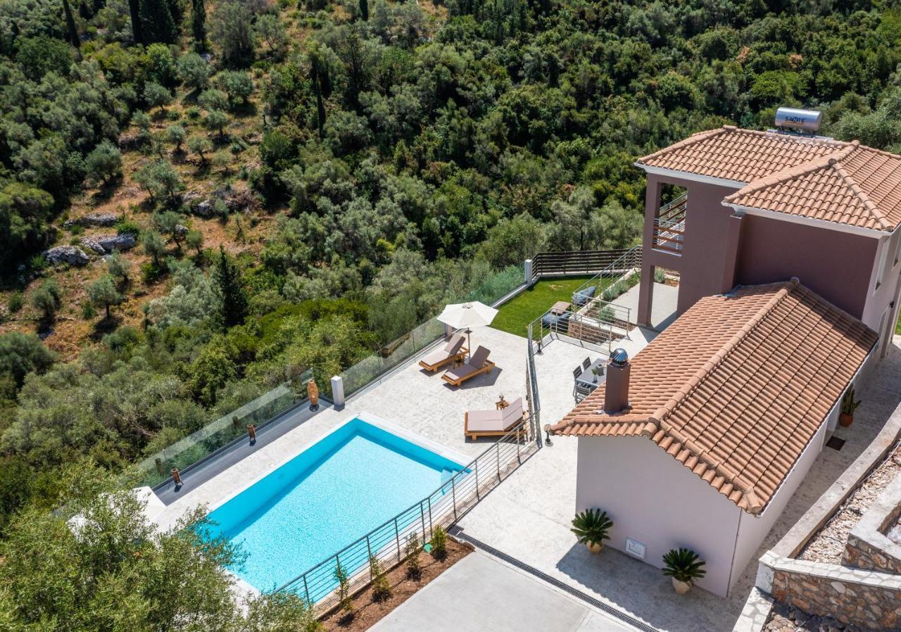 ליגיה Koumaries Villas מראה חיצוני תמונה